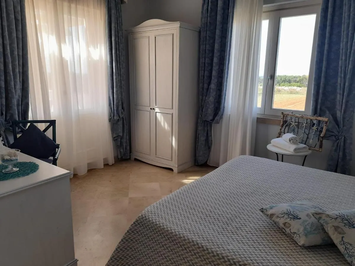 Relais Antiche Saline Ξενοδοχείο Torre Nubia 4*,