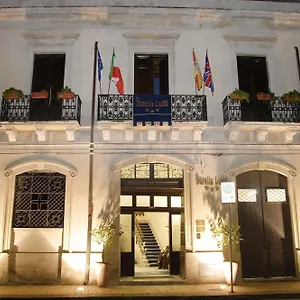 Bed & Breakfast Sorella Luna, Syracuse